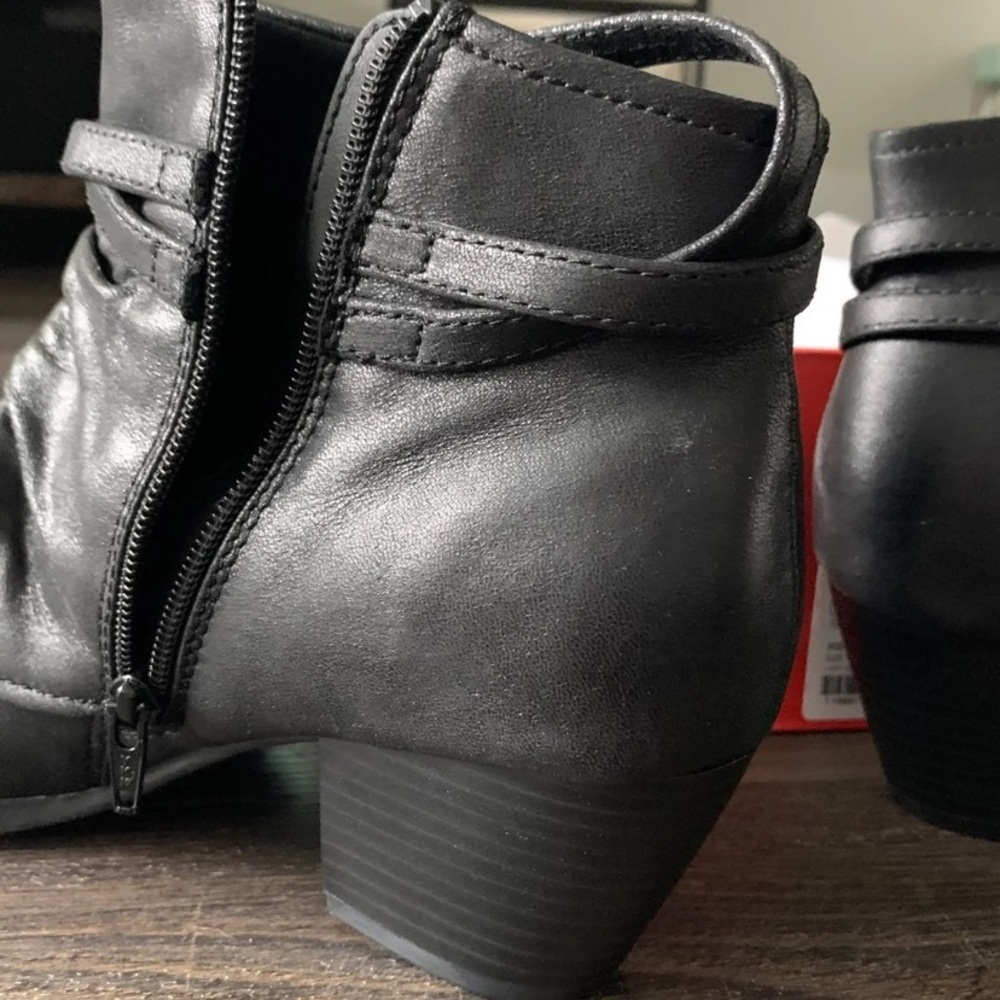 Women’s black booties